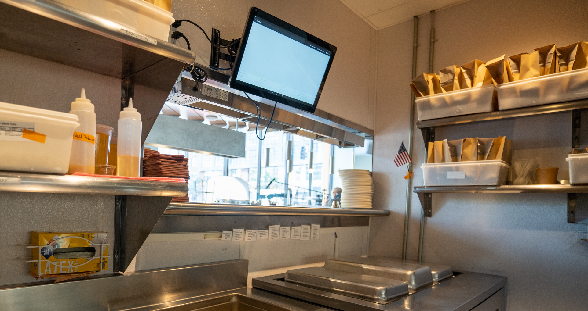 Storage for Restaurants, Storage for Wholesalers and Retailers & Storage for Electronics & Smart Devices: Smart Warehousing Solutions for Modern Businesses